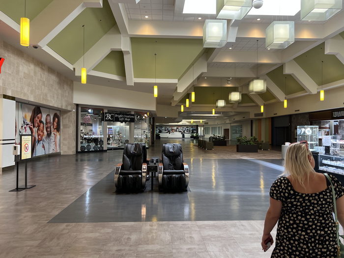 Macomb Mall - July 22 2022 (newer photo)